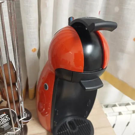 Center 90's Parking *