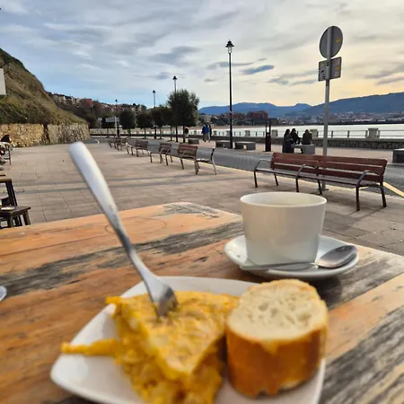 منزل للإقامة Center 90's Parking بلباو