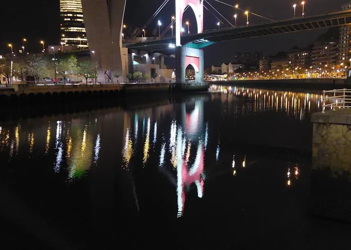 Kwatera prywatna Center 90's Parking Bilbao