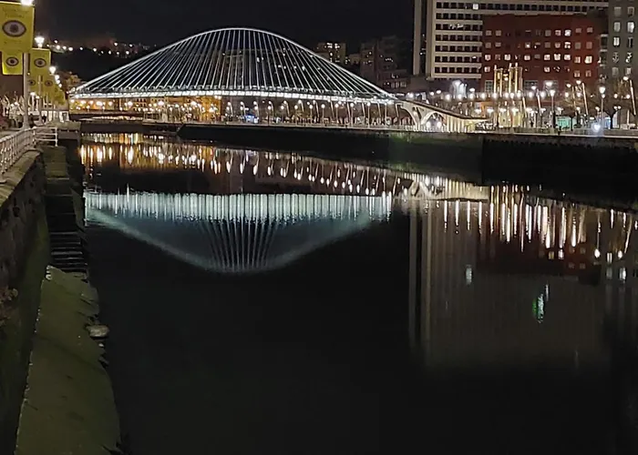 Center 90's Parking Kwatera prywatna *