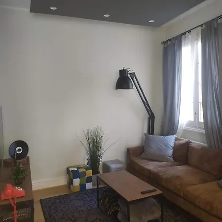 Center 90's Parking Bilbao